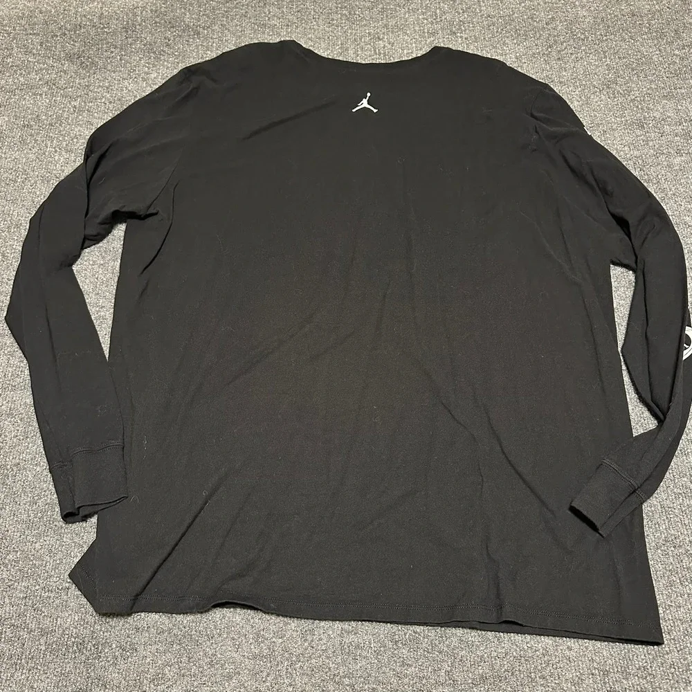 Jordan Mens Black Long Sleeve Graphic T-Shirt XXL Jumpman 23 Basketball Tee